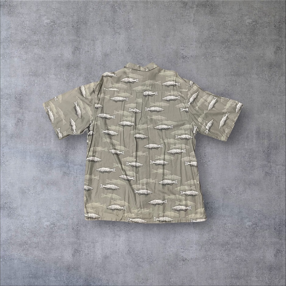 Fish Pattern Short Sleeve Button Up - image 5